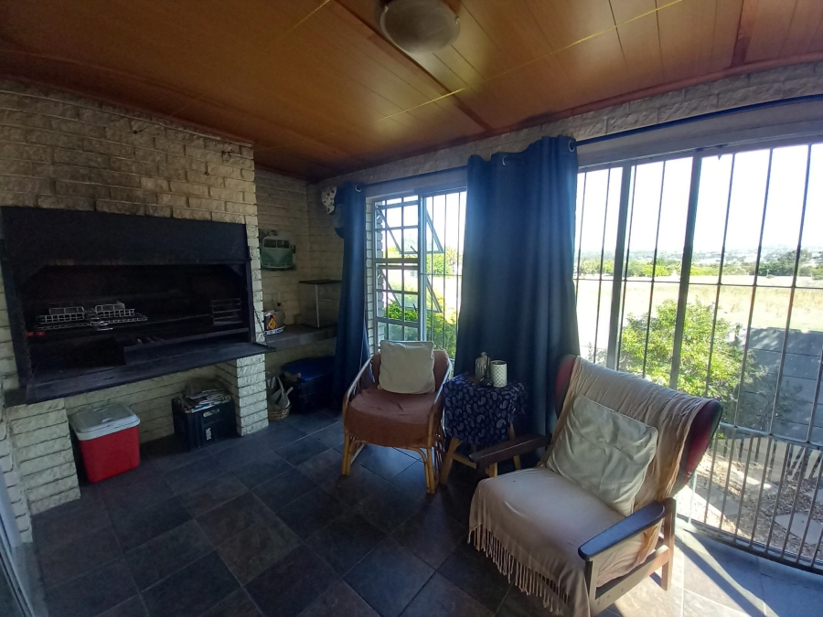 To Let 2 Bedroom Property for Rent in Goedemoed Western Cape